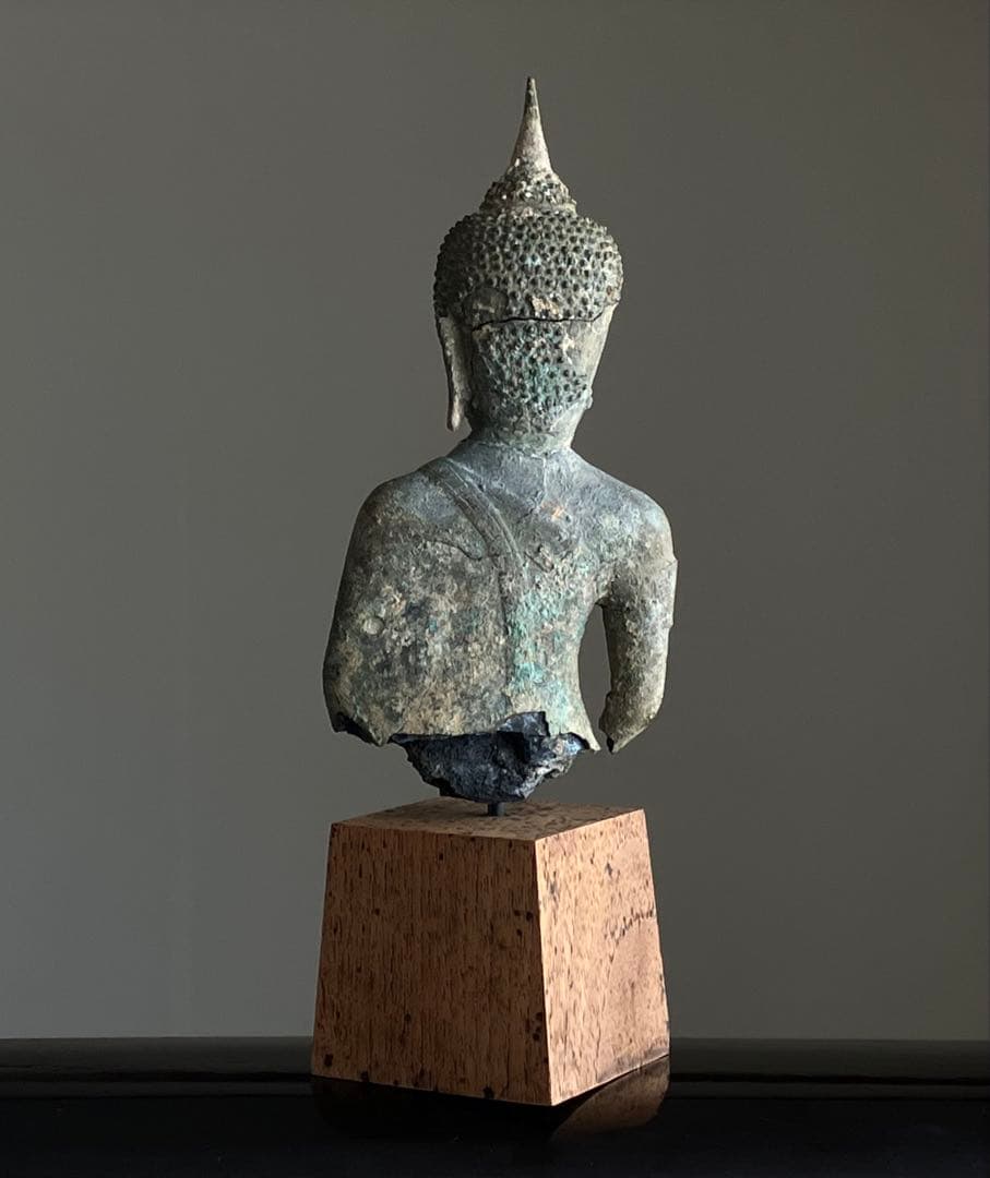 抜群の表情 タイ青銅古仏】アユタヤ王朝初期〜中期14〜15世紀