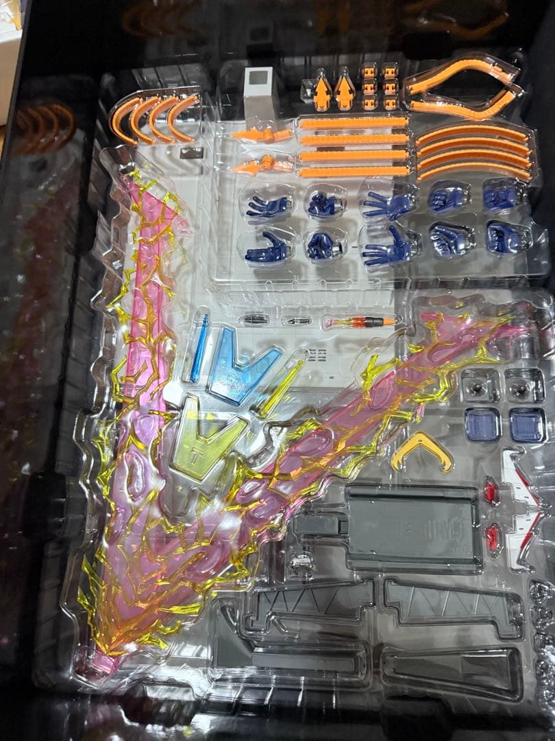 DX超合金魂 超電磁マシーン ボルテスV VOLT IN BOX フィギュア