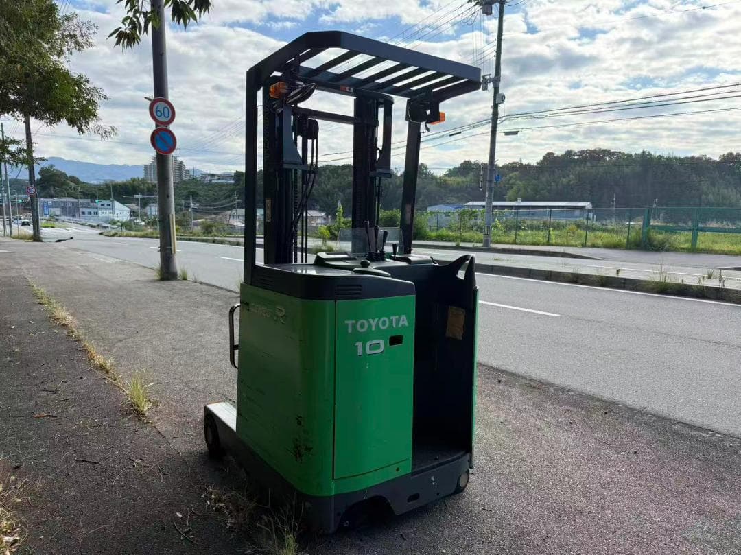 トヨタフォークリフト1.0トン7FBR10揚高3500MM使用時間4646H