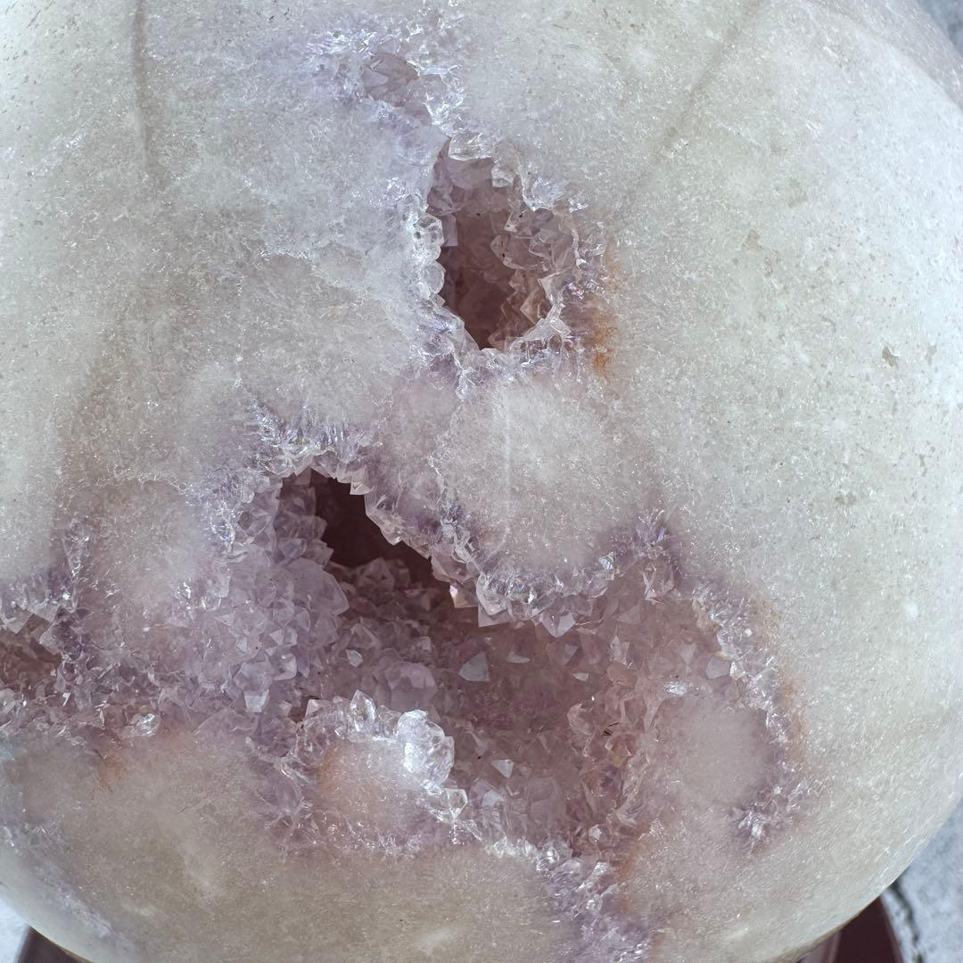 M-48天然ピンクアメジスト特大スフィア ドゥルージー晶洞 丸玉 3.16kg