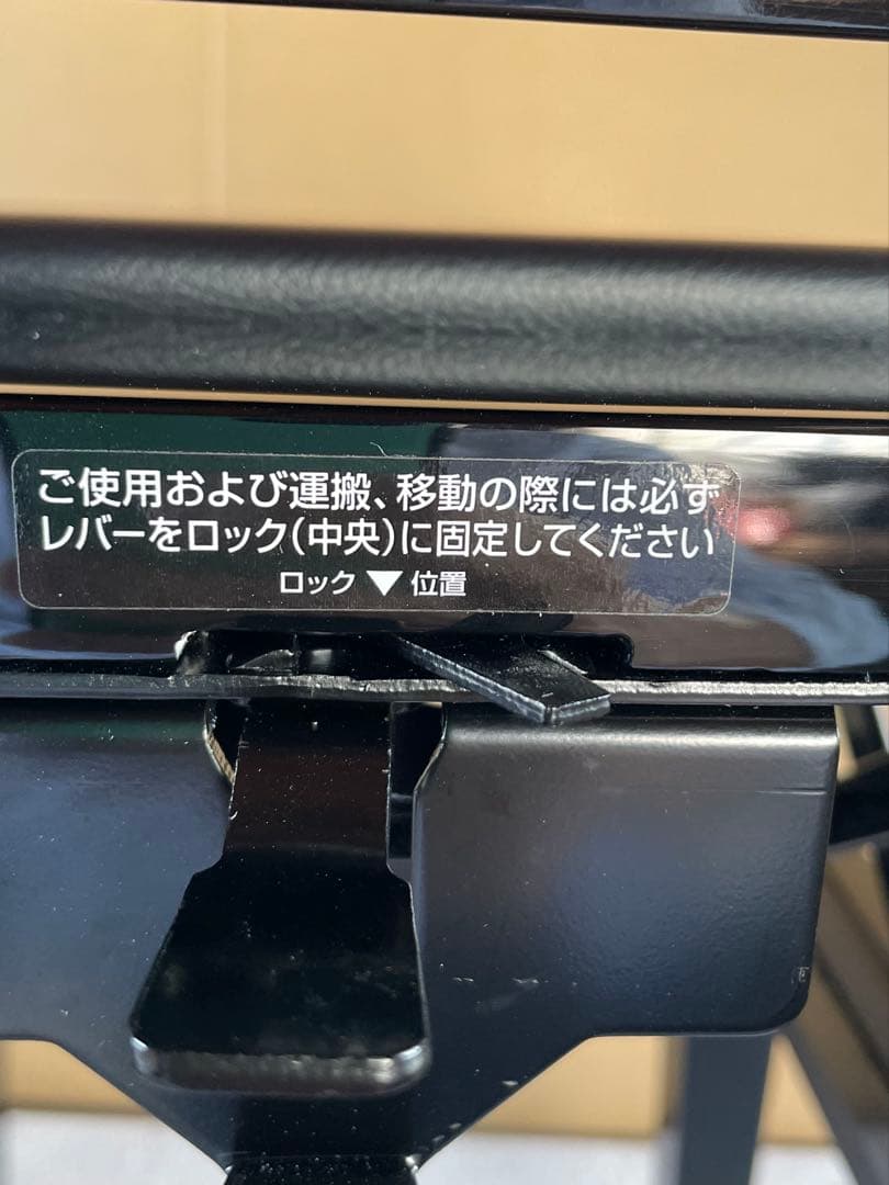 【未使用ピアノ椅子】トムソン鏡面塗装。GP,UPに使用できます。2025年モデル