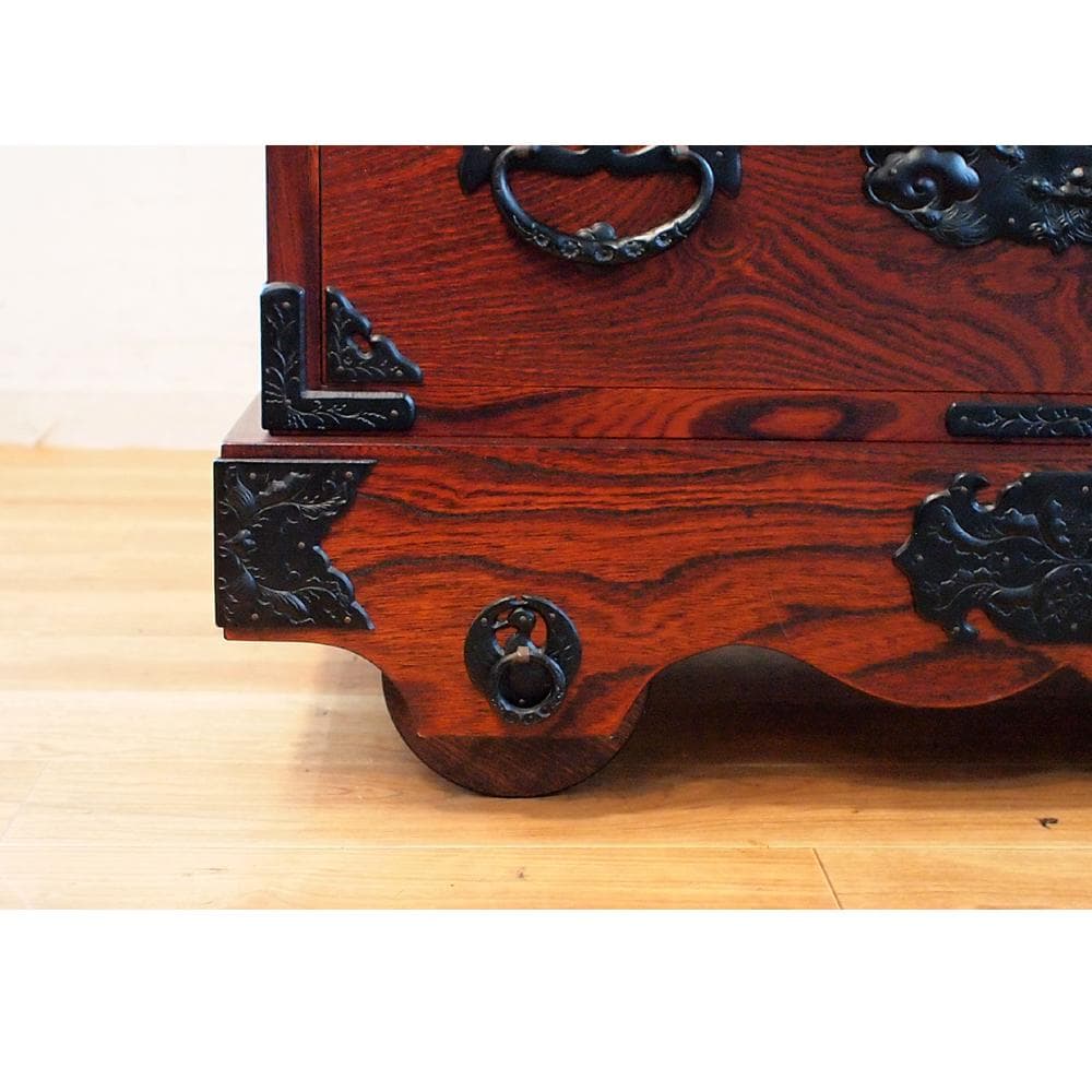 美品 伝統工芸 岩谷堂箪笥 車箪笥 80cm 和モダン - メルカリ