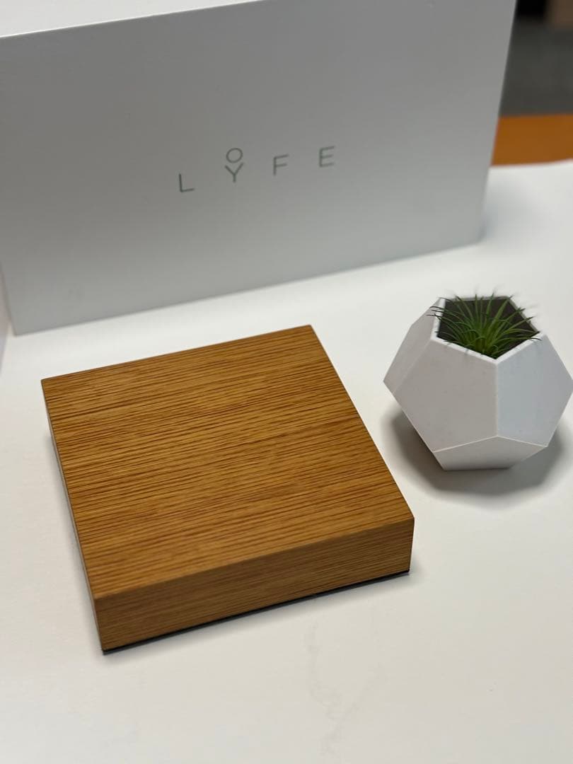 Lyfe 無重力プランター