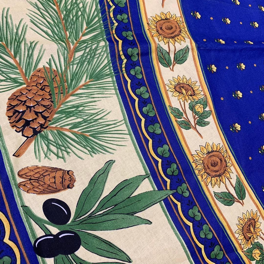 円形　テーブルクロス　夏　ひまわり　蝉　オリーブ　せみ　松ぼっくり