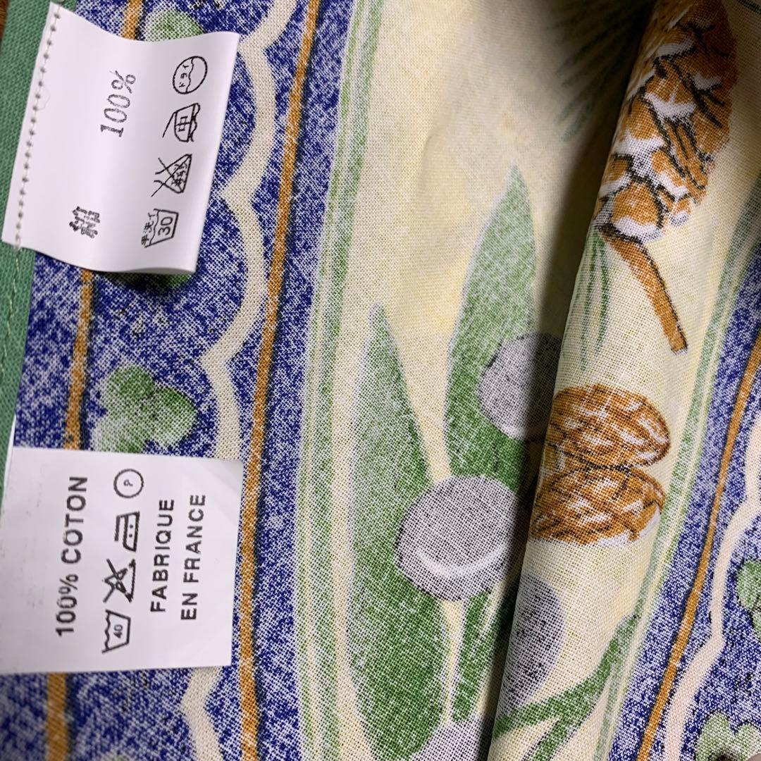 円形　テーブルクロス　夏　ひまわり　蝉　オリーブ　せみ　松ぼっくり