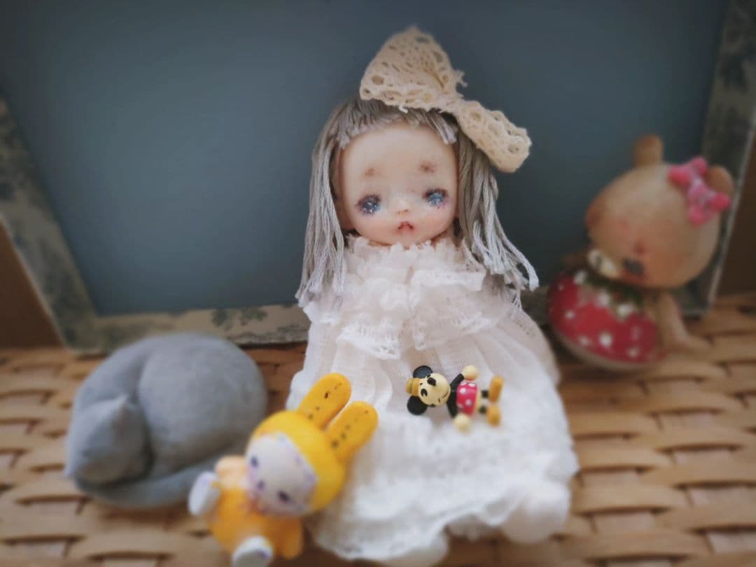 創作ドール♡ウィッグ,ボディ付き♡ 左側の女の子