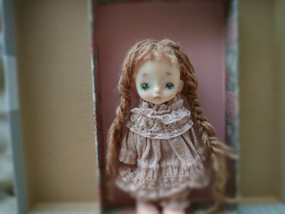 創作ドール♡ウィッグ,ボディ付き♡ 左側の女の子