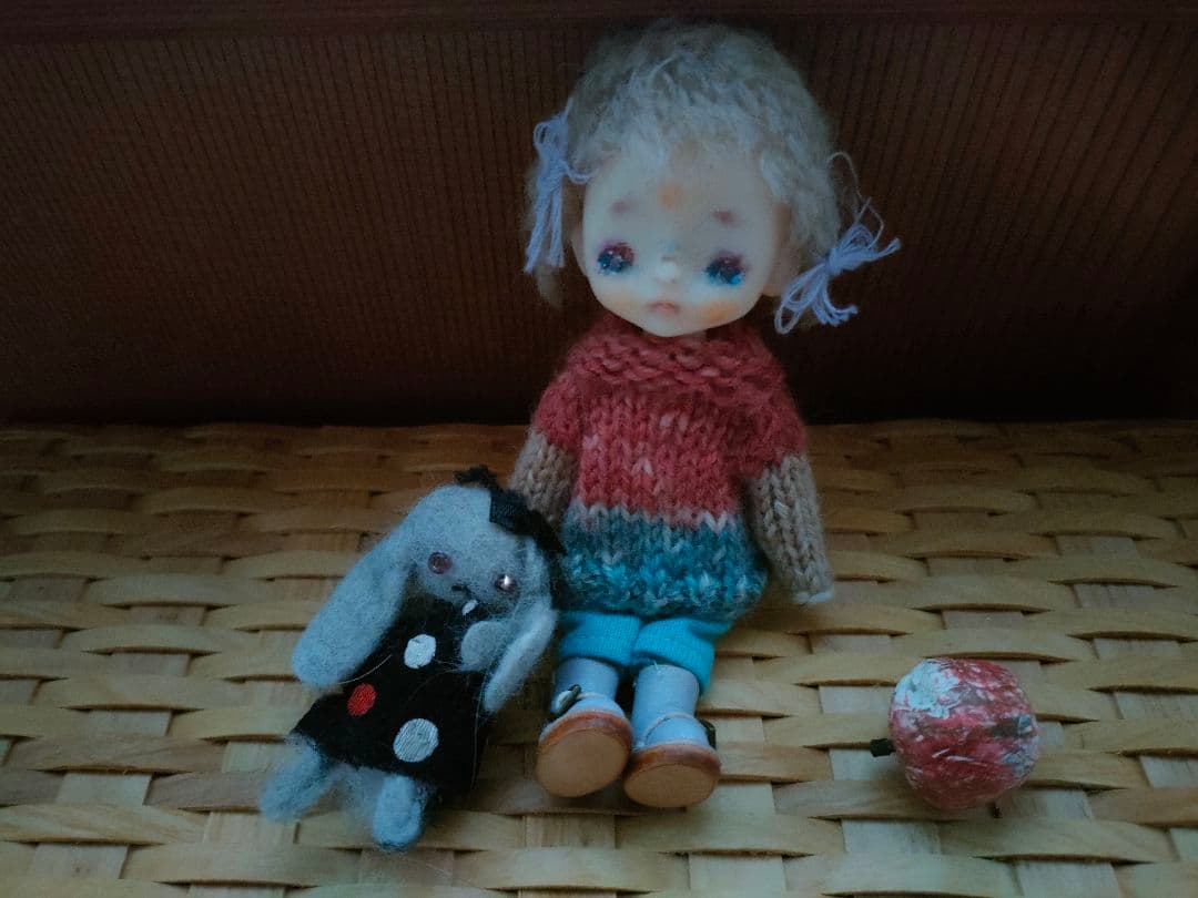 創作ドール♡ウィッグ,ボディ付き♡ 左側の女の子