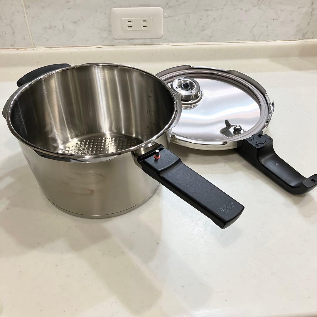 【新品未使用】フィスラー プレミアム圧力鍋 4.5L　IH対応 Fissler