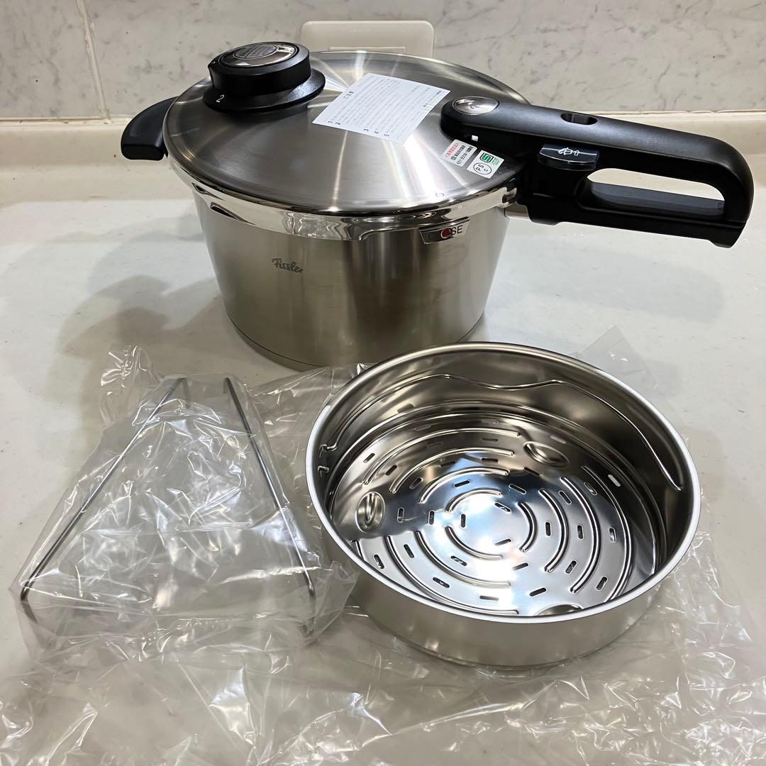 【新品未使用】フィスラー プレミアム圧力鍋 4.5L　IH対応 Fissler