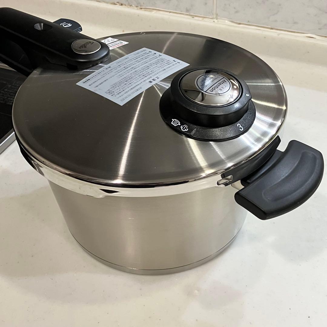 【新品未使用】フィスラー プレミアム圧力鍋 4.5L　IH対応 Fissler