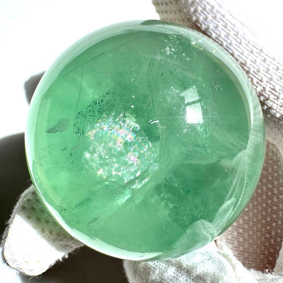 虹入り キャンディフローライト スフィア 53.6mm 金属台座付き