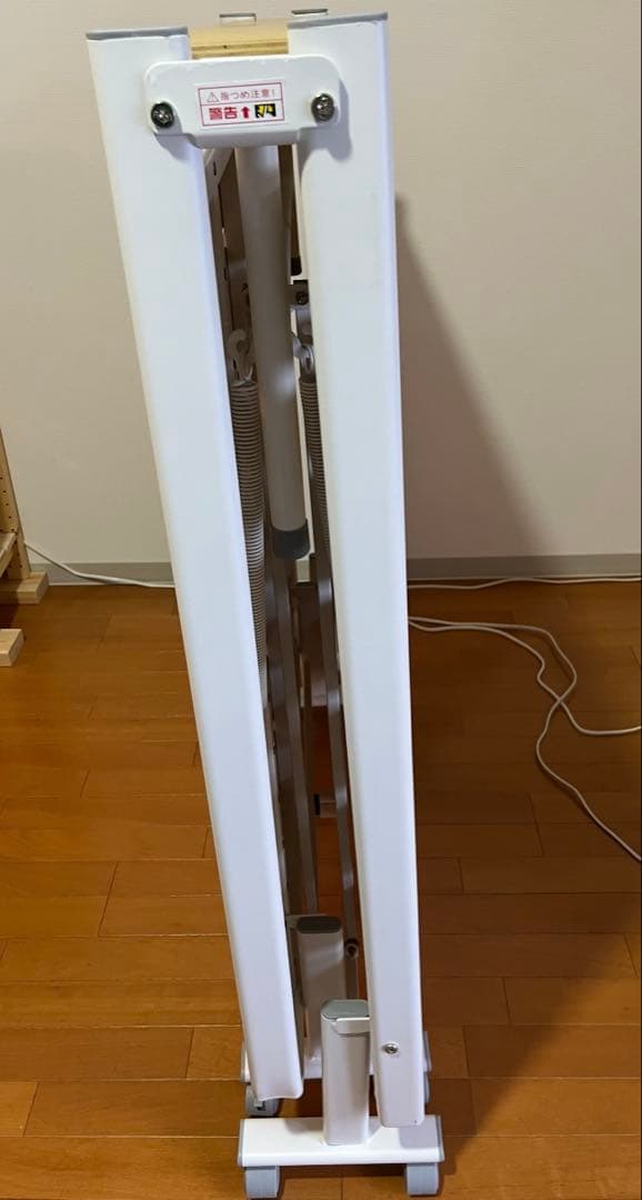 【週末限定値下げ】エムール折りたたみベッド キャスター付き