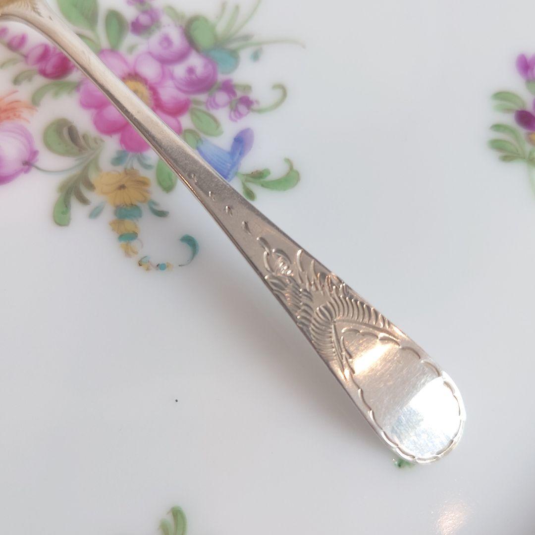 イギリス　純銀製　シルバースプーン エンボス ジャムスプーン　ベリースプーン