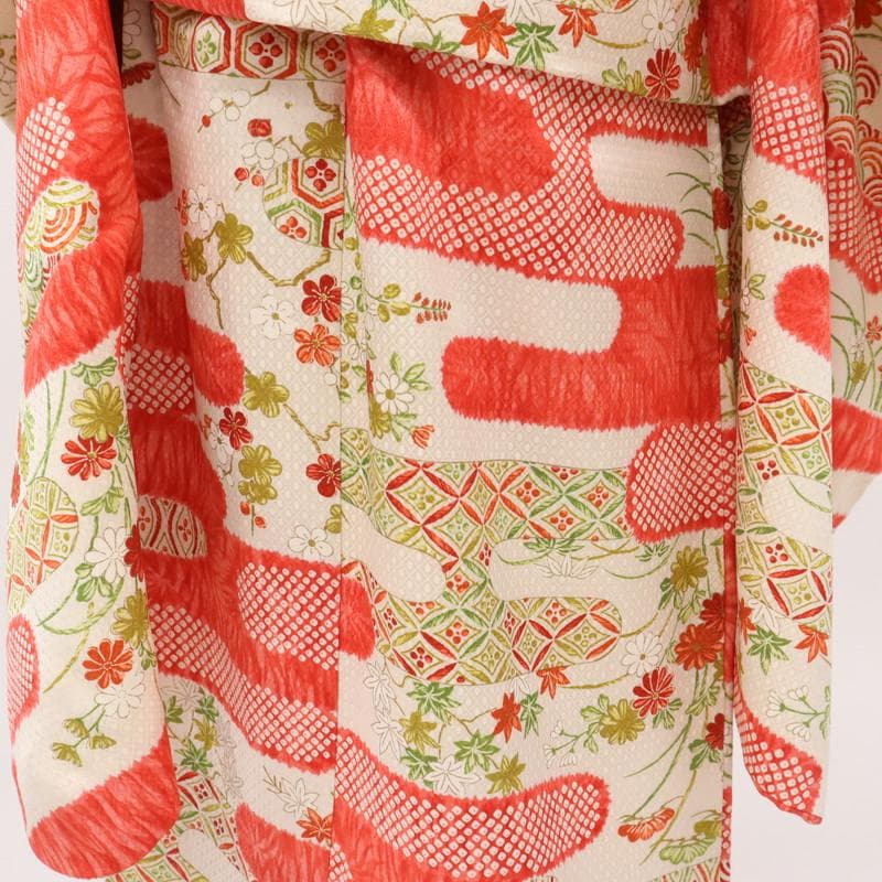 七五三　着物　3歳 女の子振袖 霞に吉祥模様 七宝立涌子供　赤 正絹　10RM4