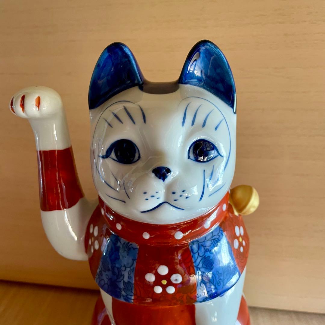 【未使用】赤絵市松猫　招き猫　瀬戸焼　右　 まねきねこ　置物　縁起物
