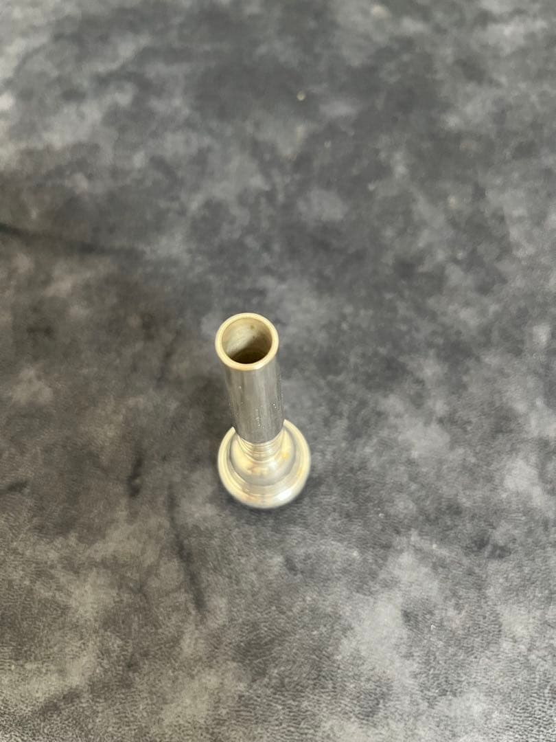 トランペットマウスピース BACH ARTISAN 1-1/2C SP