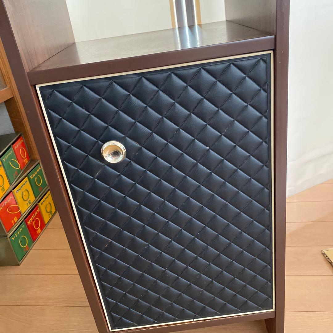 昭和レトロなダークブラウン木製キャビネット