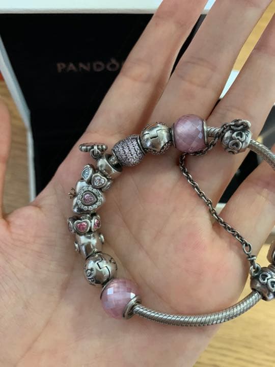 Pandoraブレスレット