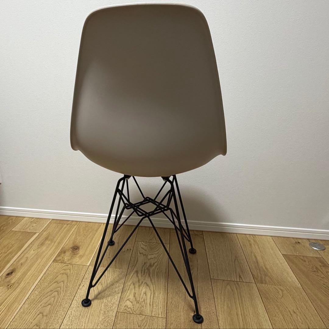 【送料込】4脚セット　イームズチェア（リプロダクト品）