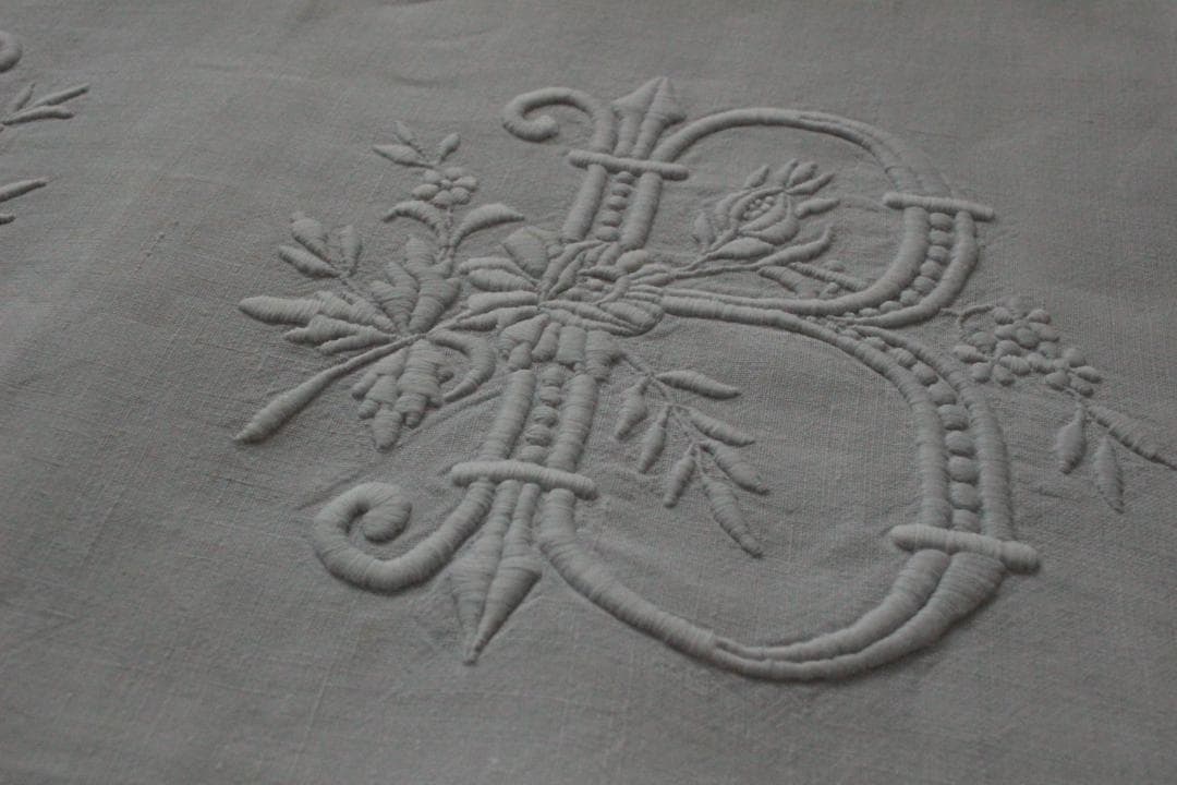 フランスアンティークイニシャルシーツ/モノグラムカバー/MONOGRAM“HB”