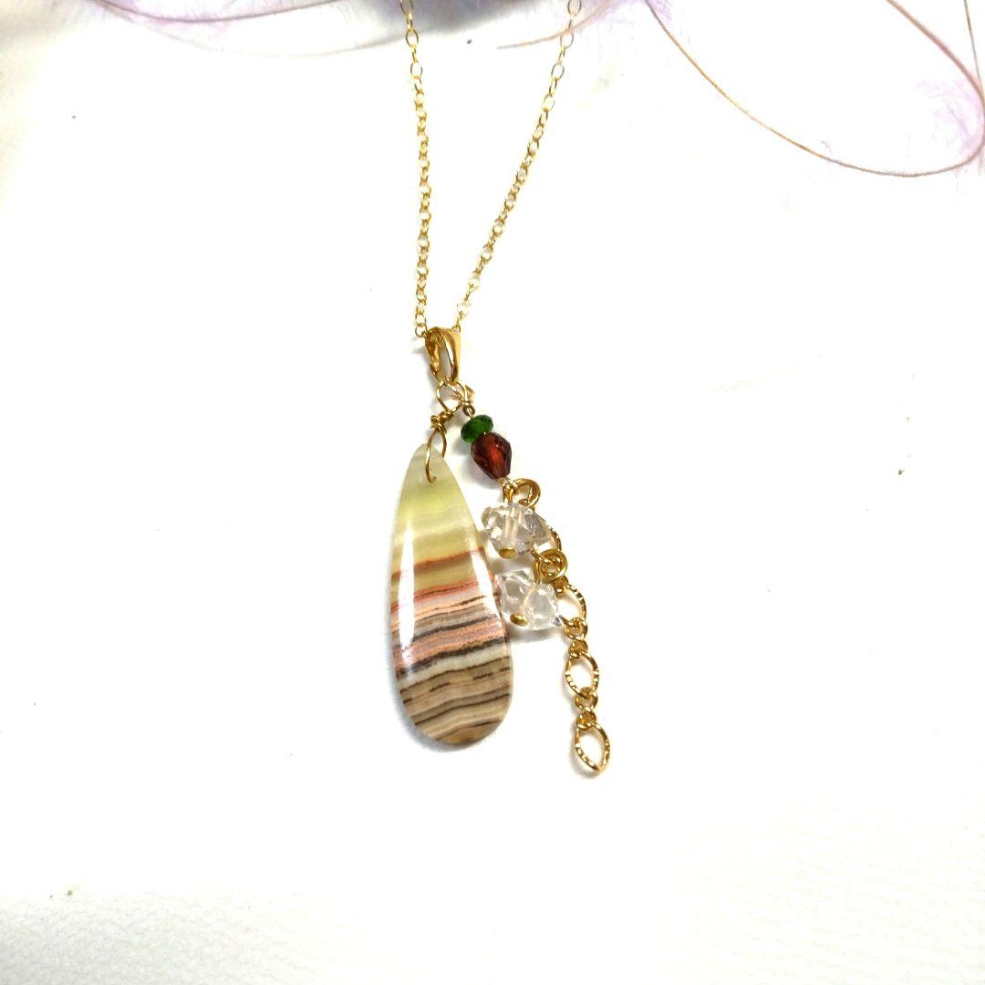 縞アゲート、高品質ガーネット、ハーキマー ピアスとネックレスセット