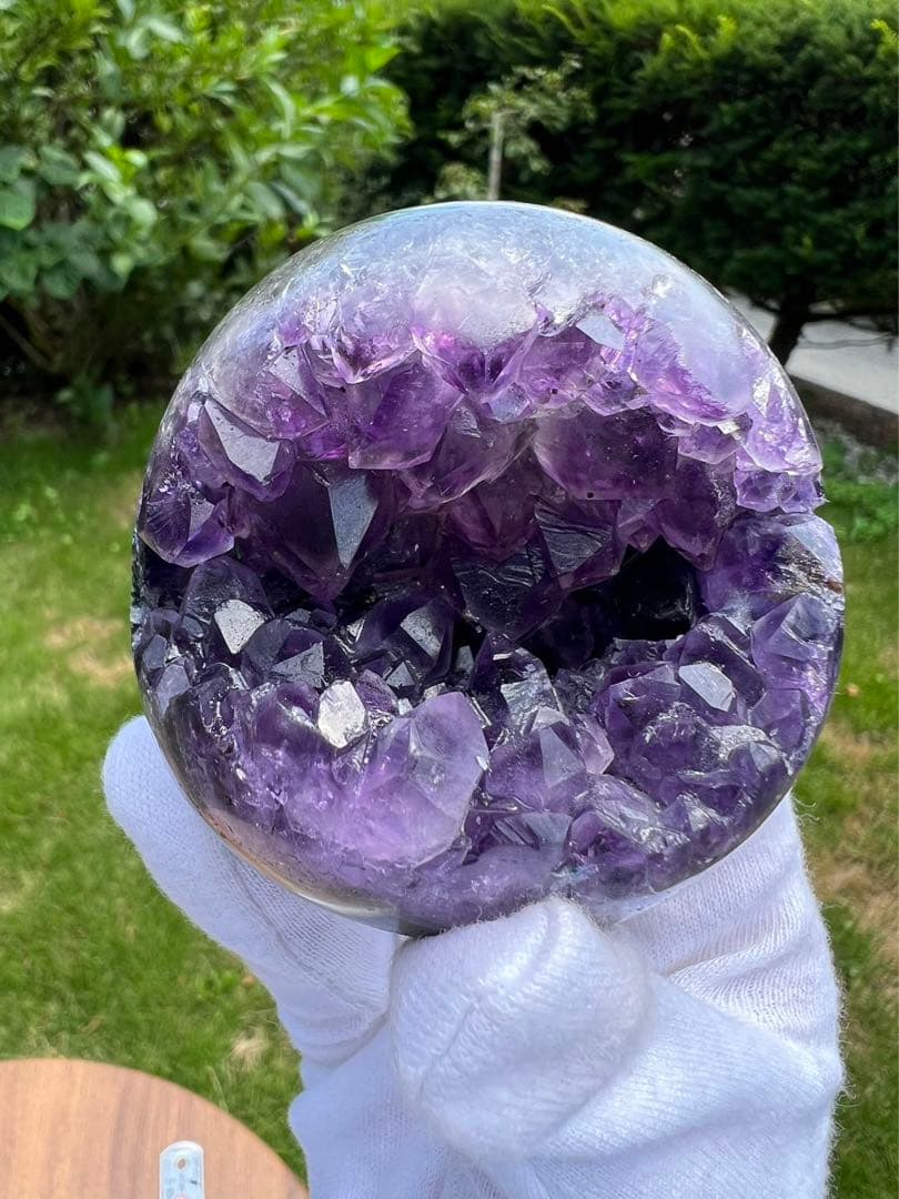 A88アメジストクラスター　丸玉（開口笑）サイズ66.6mm