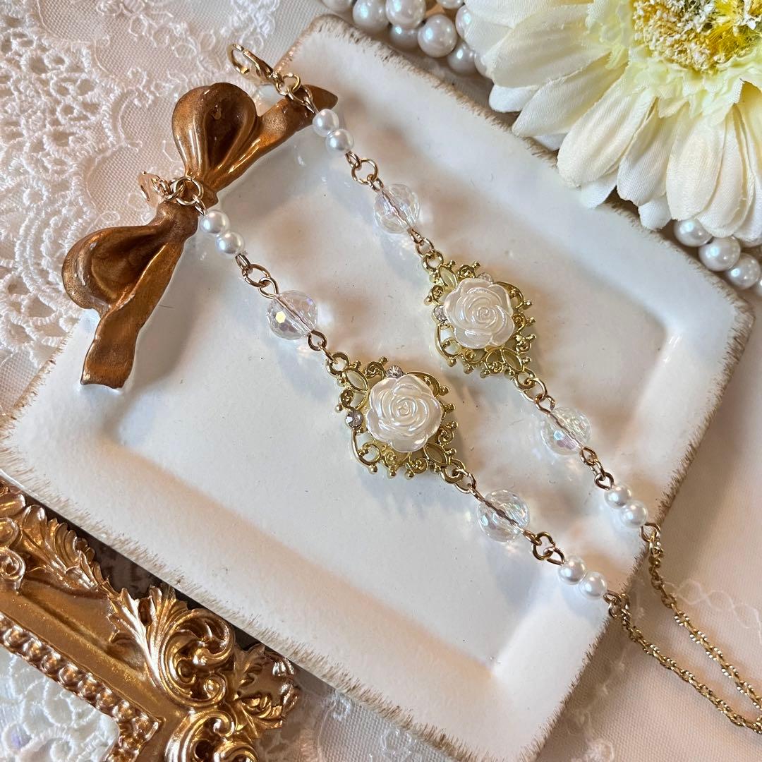 ♪❤️再販　 薔薇　パール　マスクチェーン　メガネチェーン