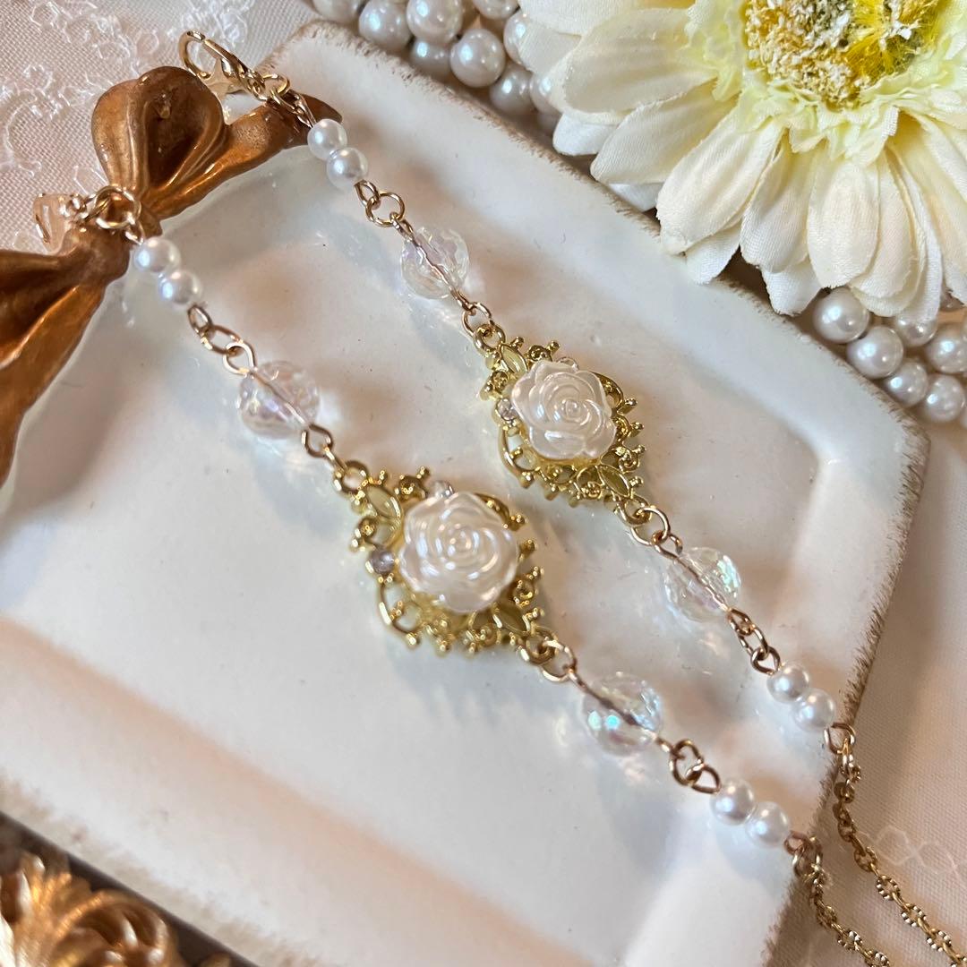 ♪❤️再販　 薔薇　パール　マスクチェーン　メガネチェーン