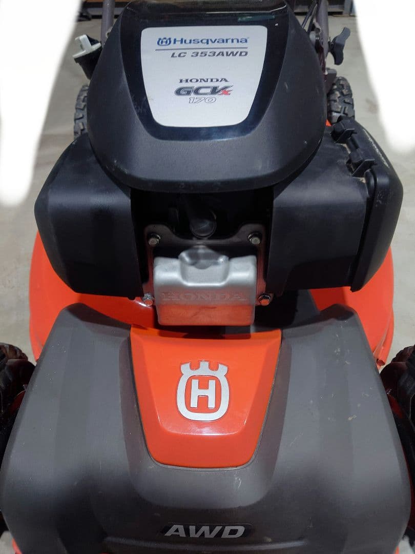 ハスクバーナ LC353AWD 芝刈り機 自走式草刈機