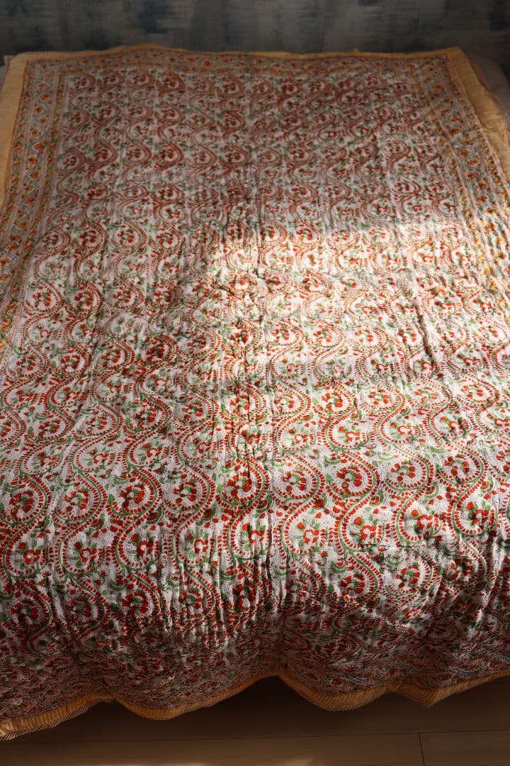 インドキルト布団　ブロックプリント