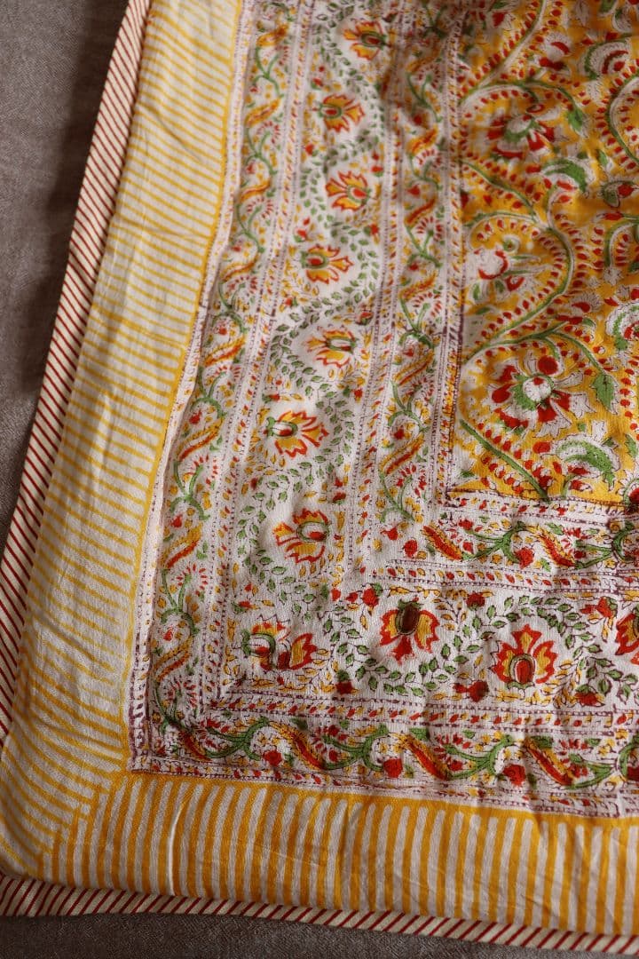 インドキルト布団　ブロックプリント