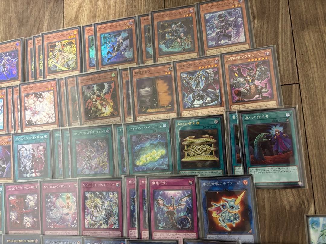 メルカリ便　新規入りMALICE 大会優勝構築　スリーブ2重