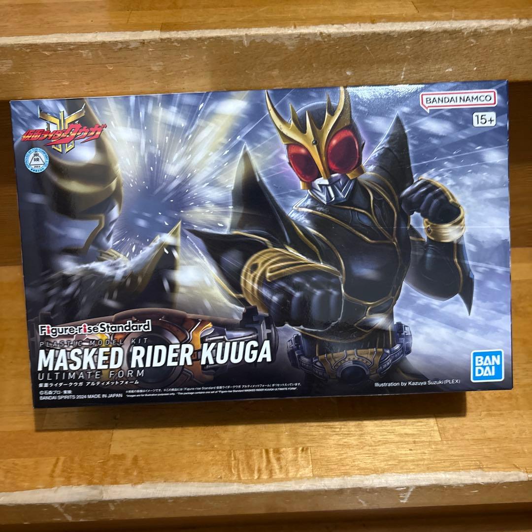 仮面ライダークウガ　アルティメットフォーム　フィギュアライズスタンダード