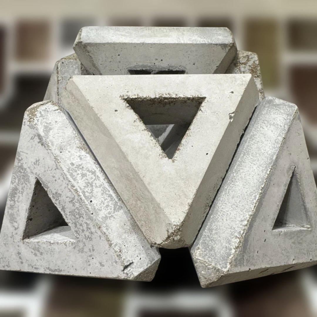 wsgpt　LL1個中空三角6個