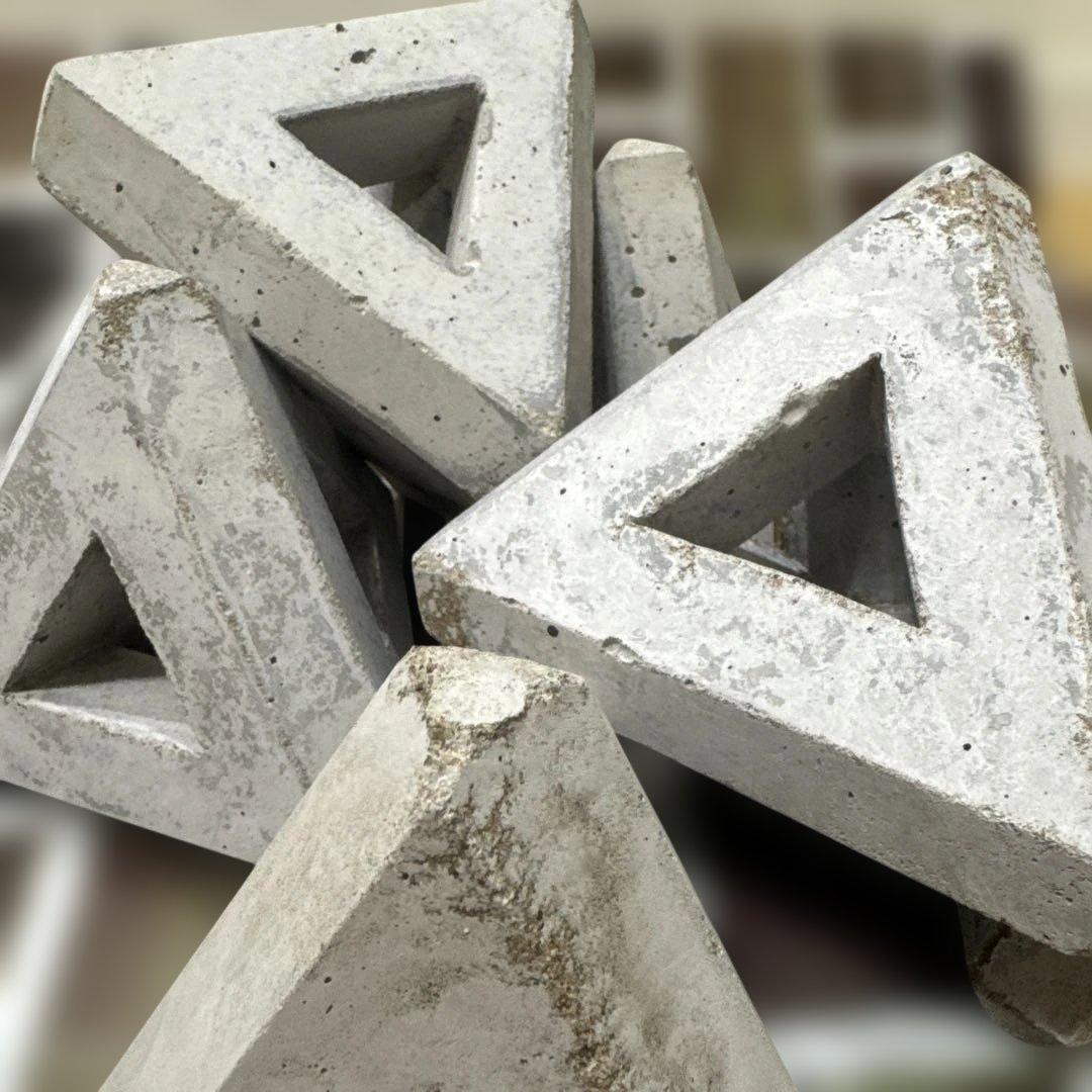 wsgpt　LL1個中空三角6個