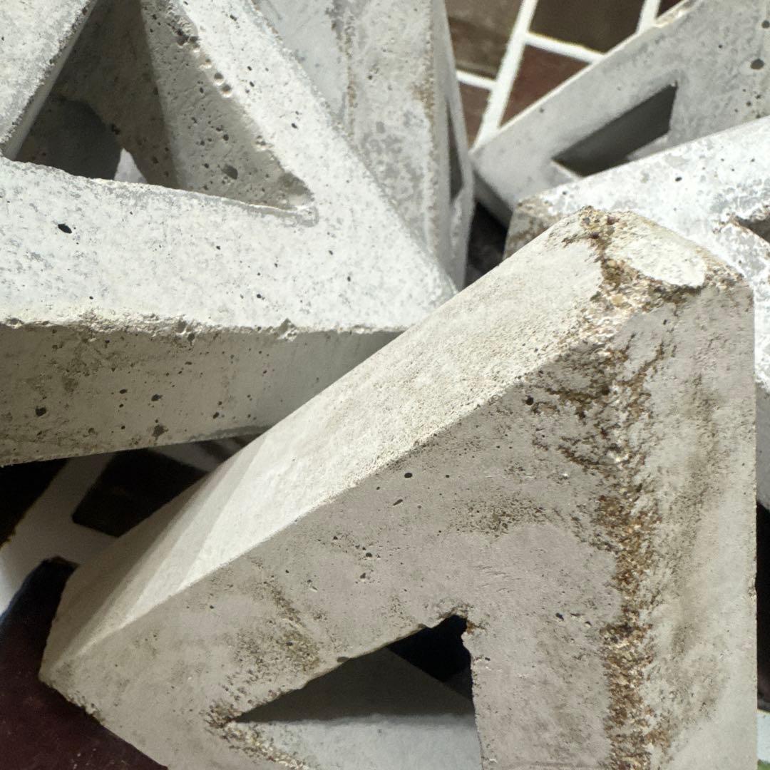 wsgpt　LL1個中空三角6個