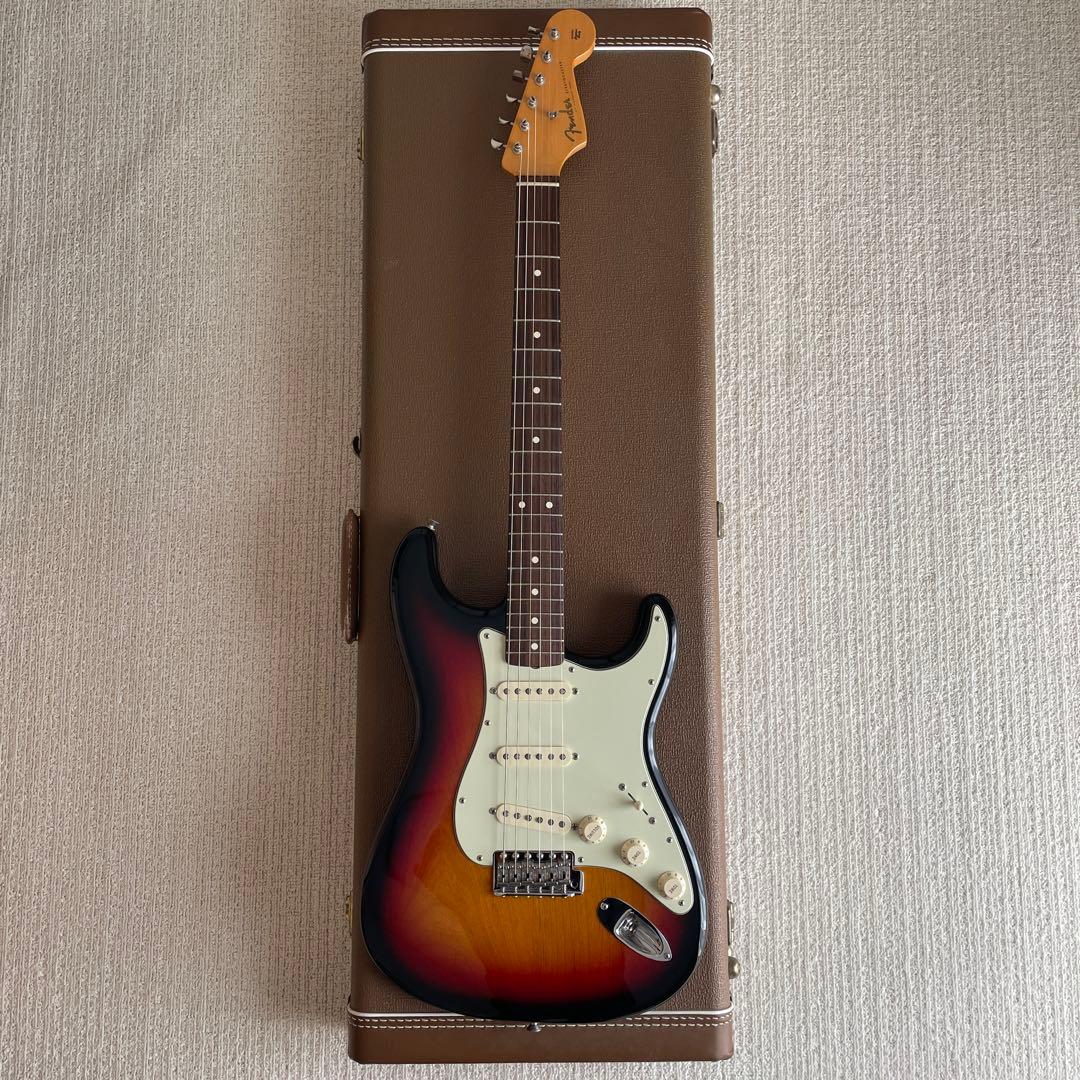 Fender USA アメリカンヴィンテージ ストラトキャスター シンラッカー