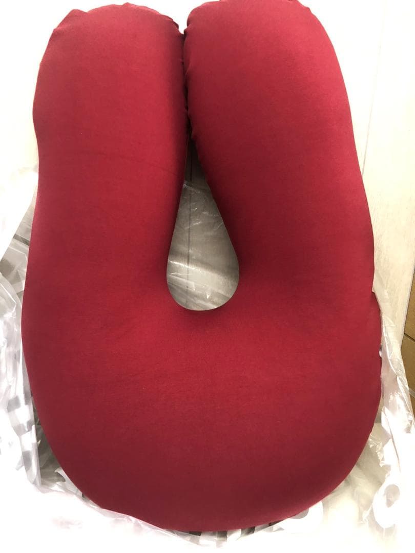 北九州直接取引OK 未使用品 Yogibo ヨギボー サポート レッド G000