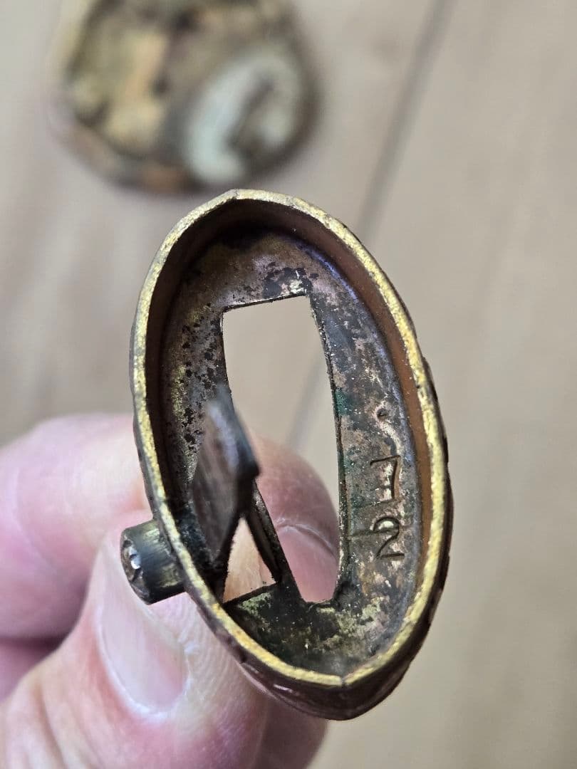 美品 陸軍九八式軍刀拵えのみ(刀緒、残欠つき) 刀身なし - メルカリ