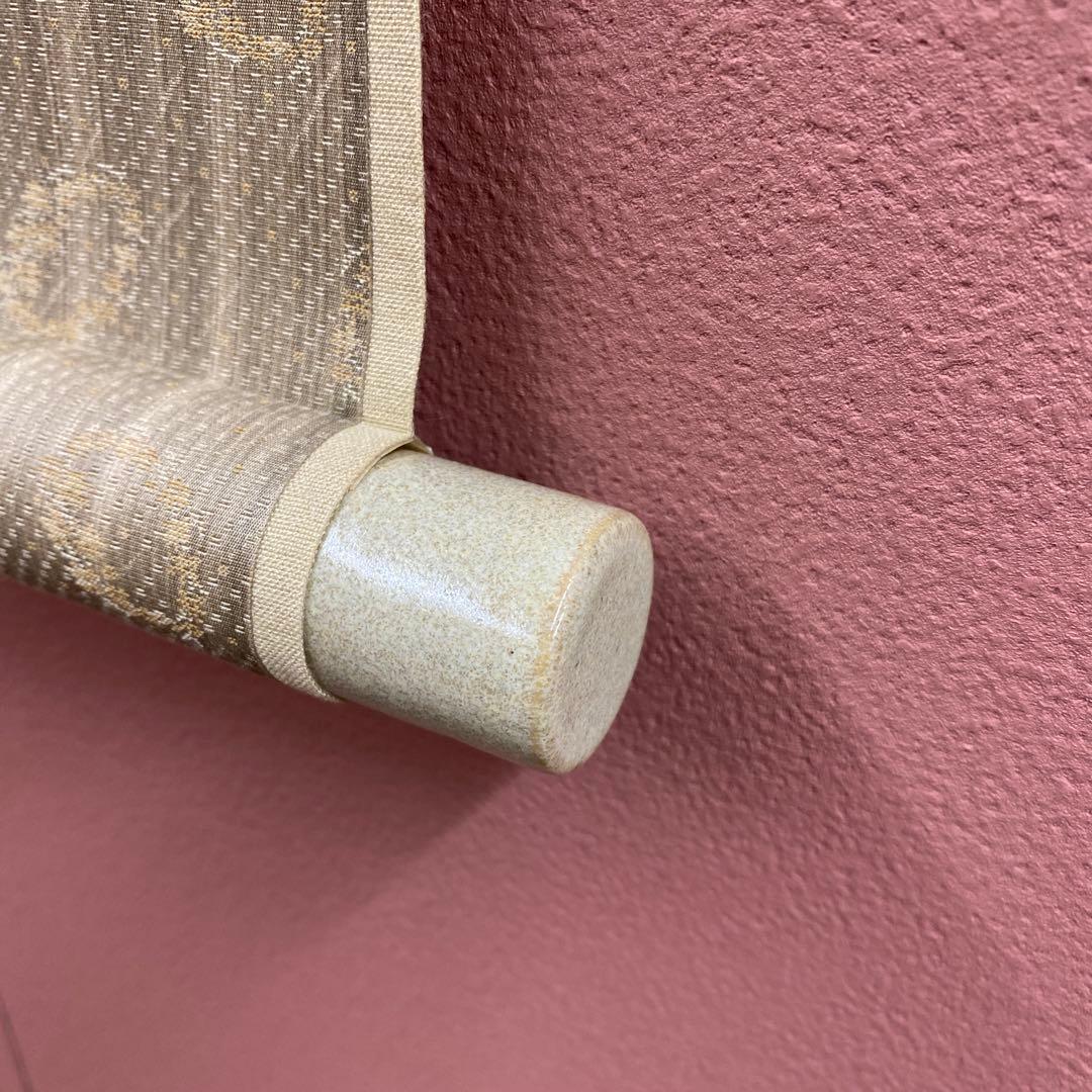 美品 掛け軸 金武翆輝作 名花十友図 共箱 美術年鑑掲載 縁起物 - メルカリ