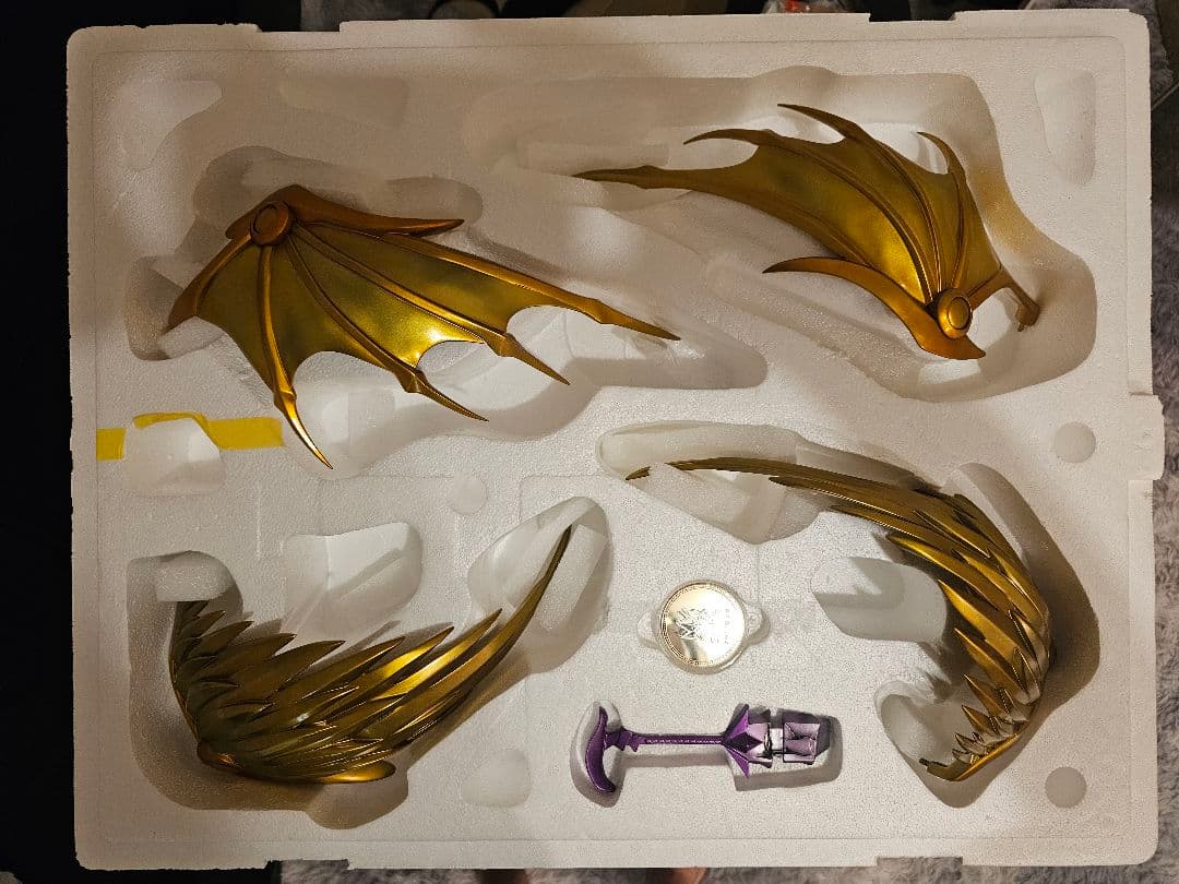 聖闘士星矢　ジェミニ　サガ　神聖衣　 ガレージキット