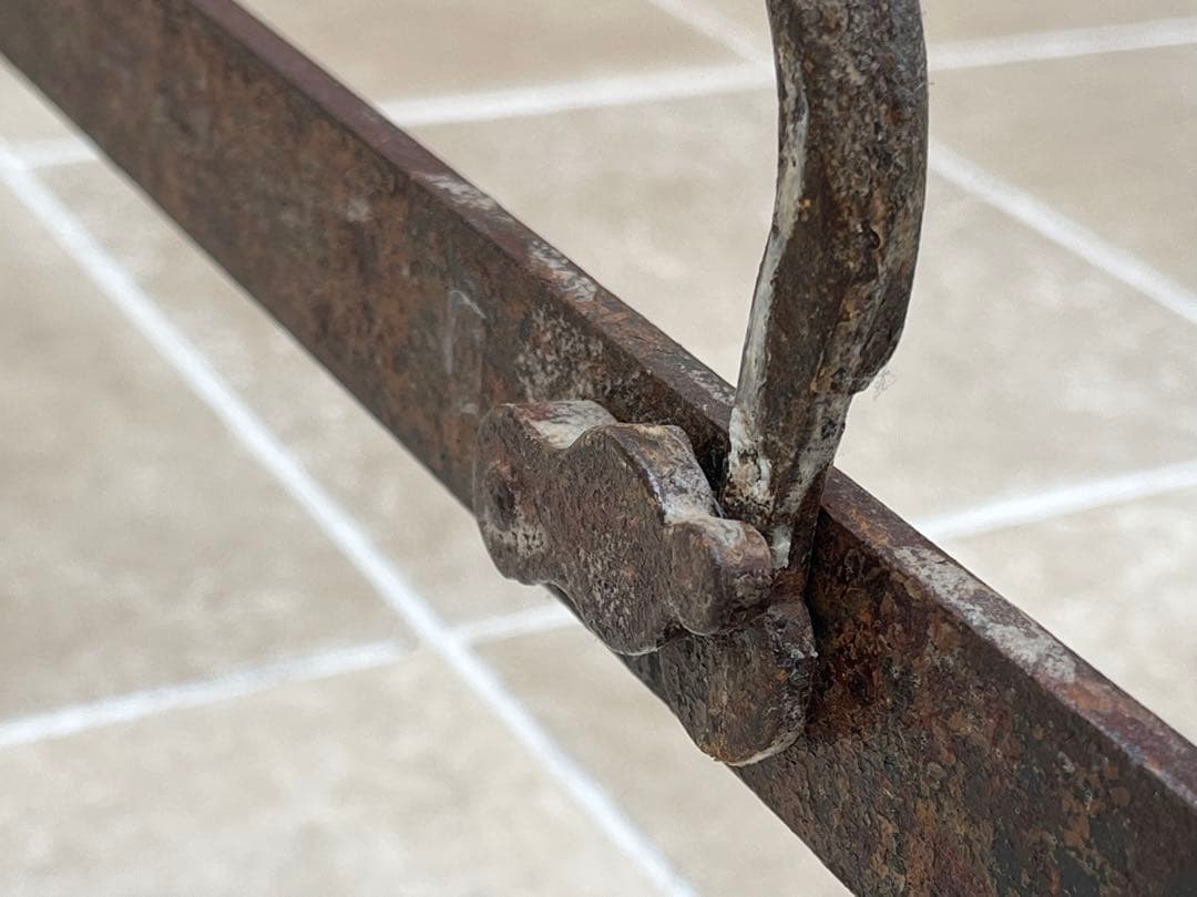 アンティーク　アイアン　ベッドフレーム