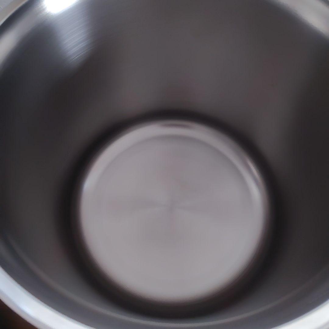 新品未使用シャトルシェフ　保温調理鍋 4.5リットル