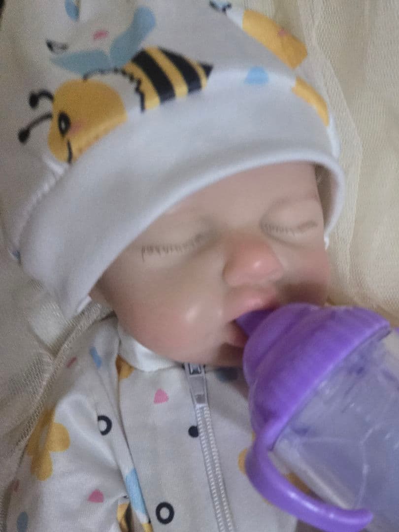 最終値下げです。シリコンリボーンドール女の子