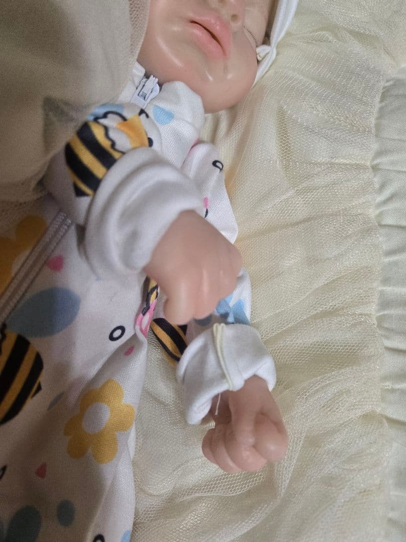 最終値下げです。シリコンリボーンドール女の子