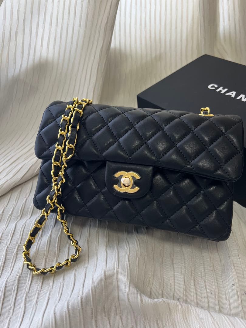 ノベルティ キルティングショルダーバッグ - メルカリ