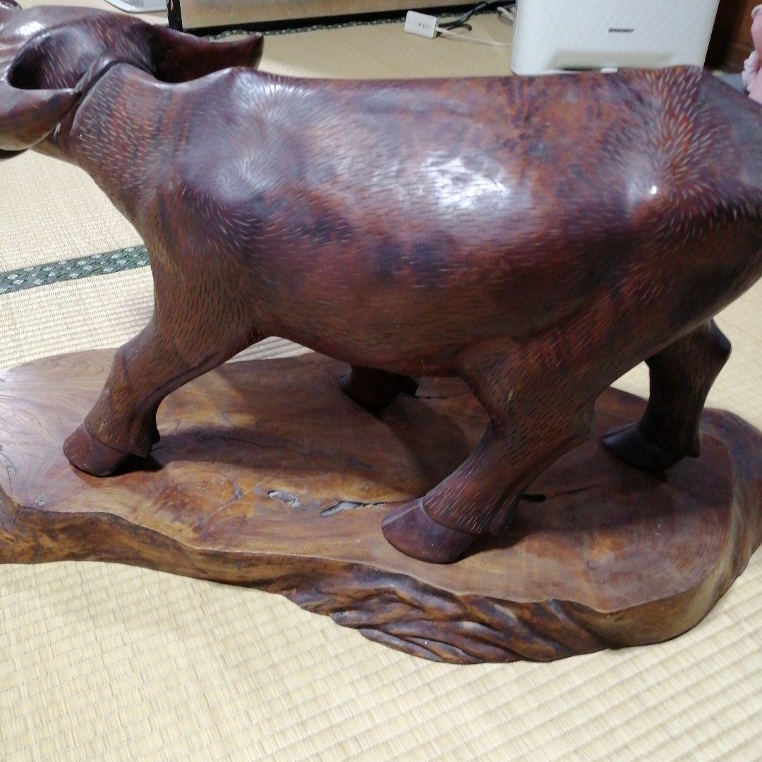 限定値下げ中！手彫り木彫り水牛オーナメント - 贈り物にも最適