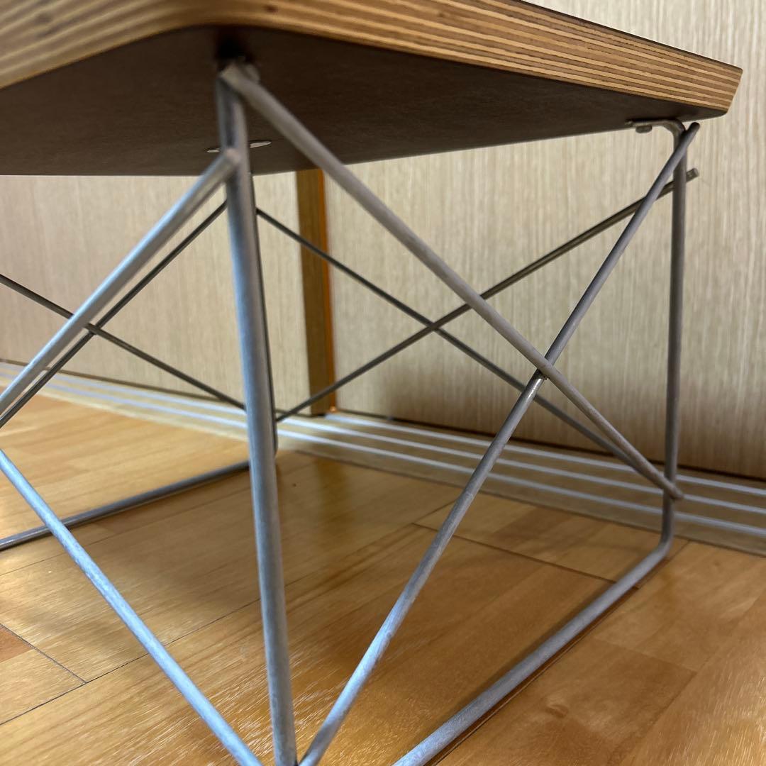 【正規品】イームズ　ワイヤーべースローテーブル　ホワイト