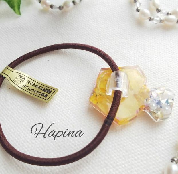 宝石テディベア③ 香水型レジンヘアゴム